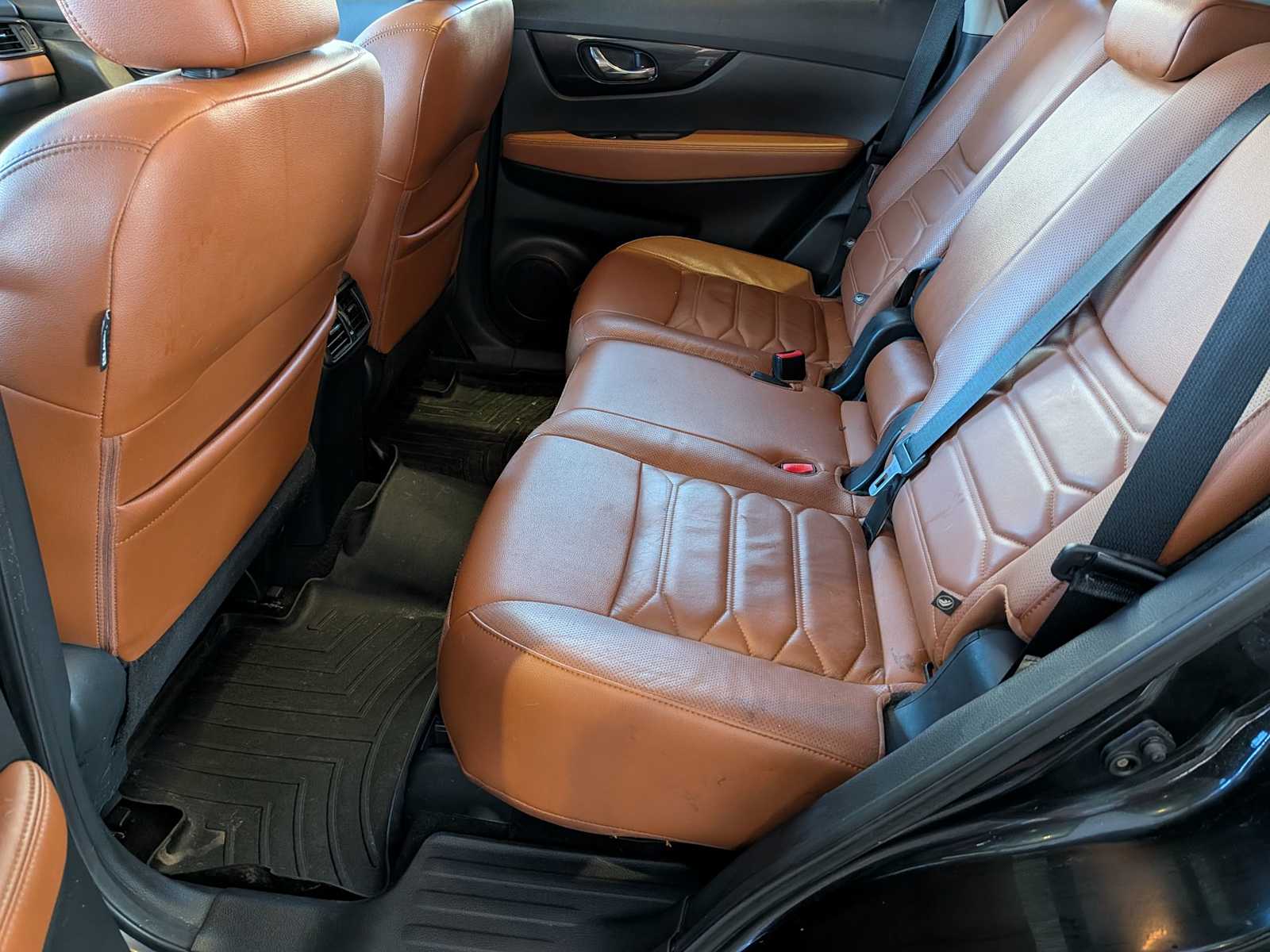 Thumbnail: 2019 Nissan Rogue - 17