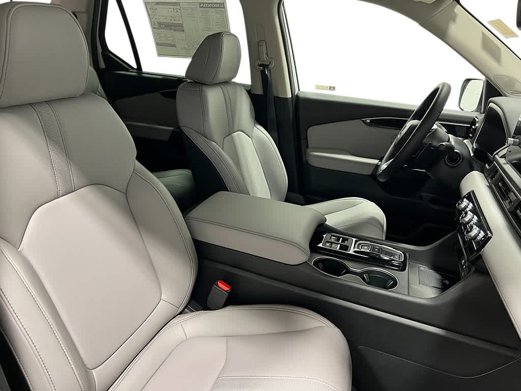 Thumbnail: 2025 Honda Pilot - 40