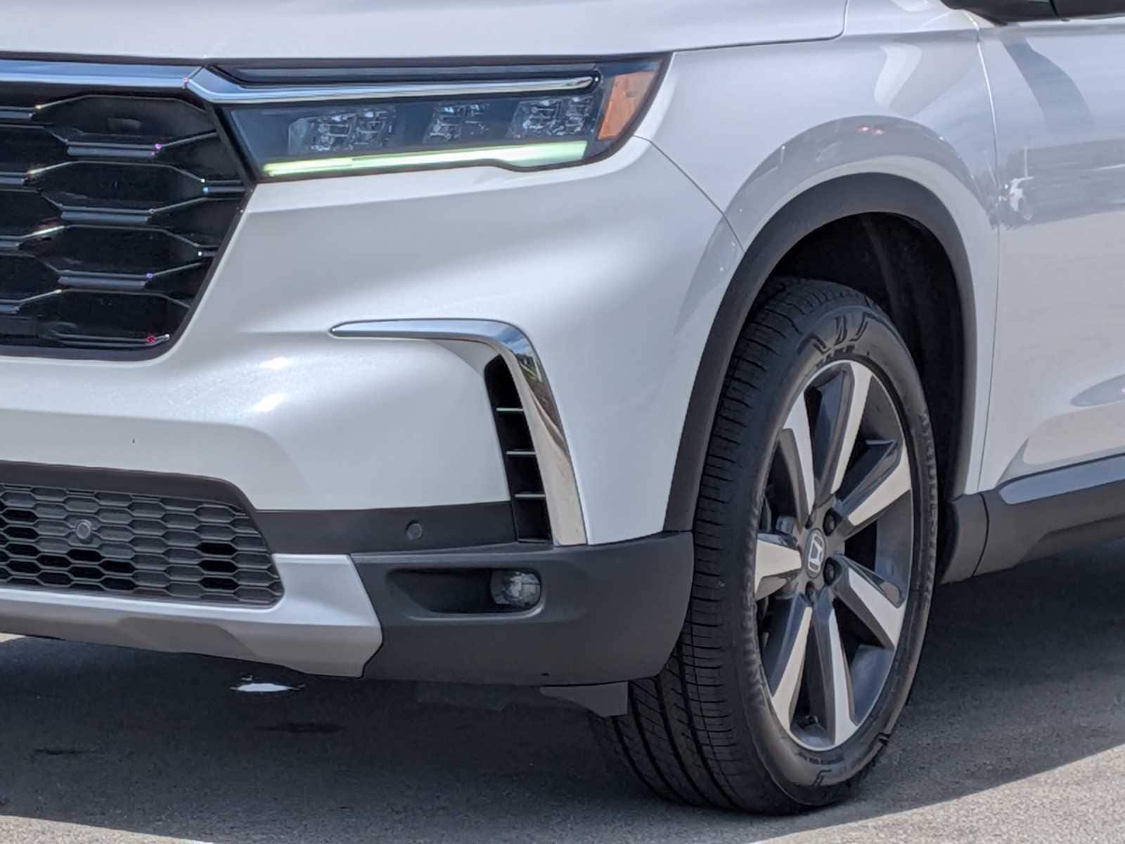 Thumbnail: 2024 Honda Pilot - 10