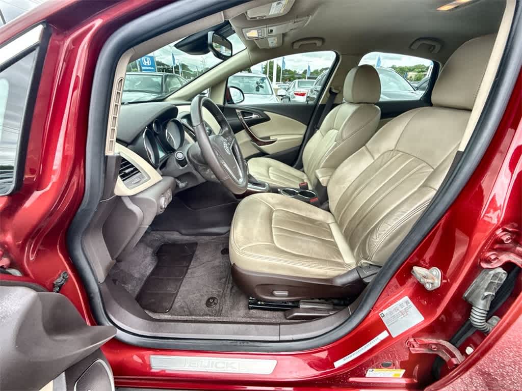 Thumbnail: 2014 Buick Verano - 2