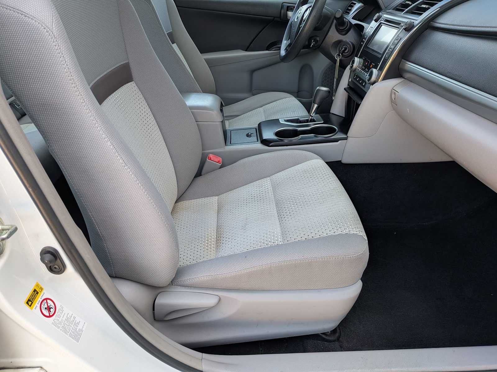Thumbnail: 2014 Toyota Camry - 16