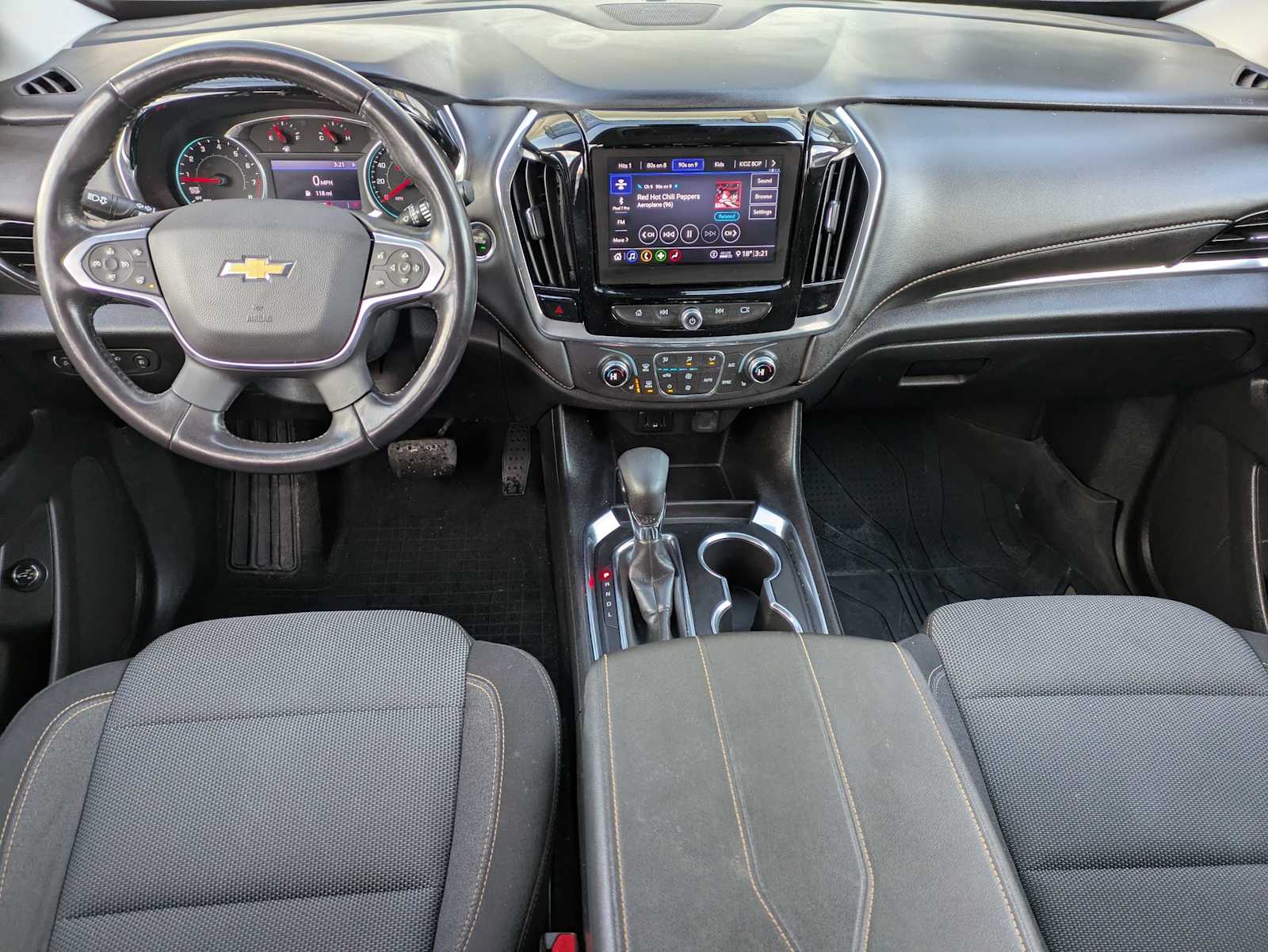 Thumbnail: 2021 Chevrolet Traverse - 14