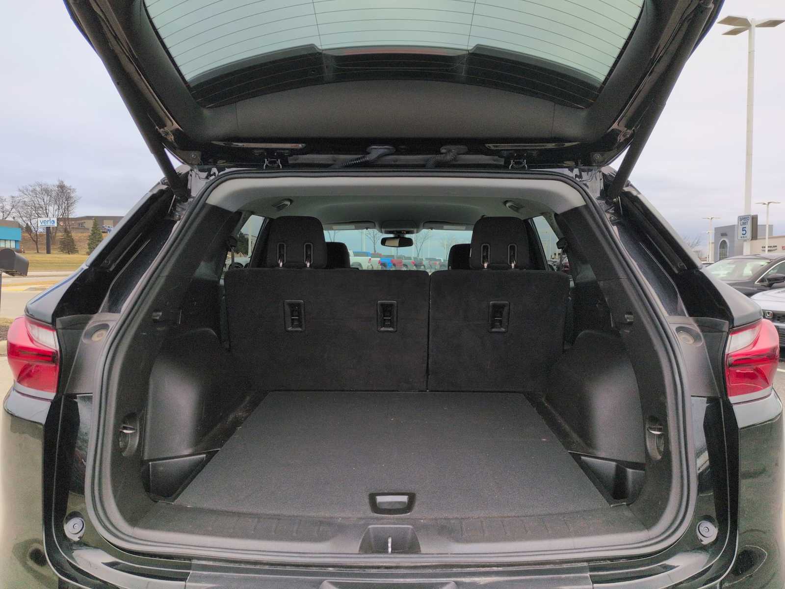 Thumbnail: 2019 Chevrolet Blazer - 31