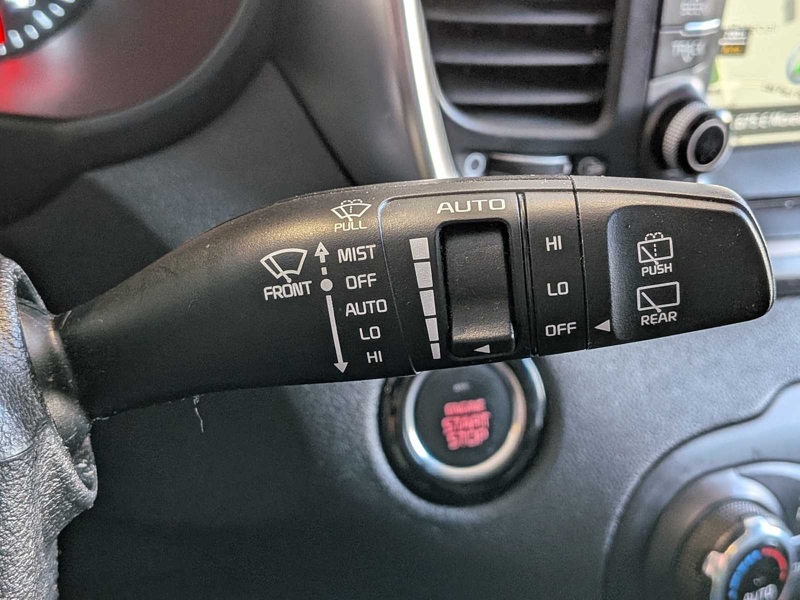 Thumbnail: 2018 Kia Sorento - 25