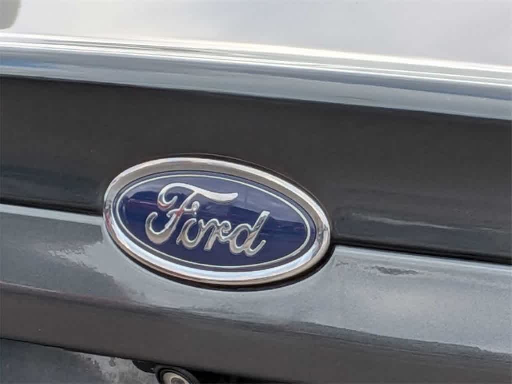 Thumbnail: 2015 Ford Fusion - 13