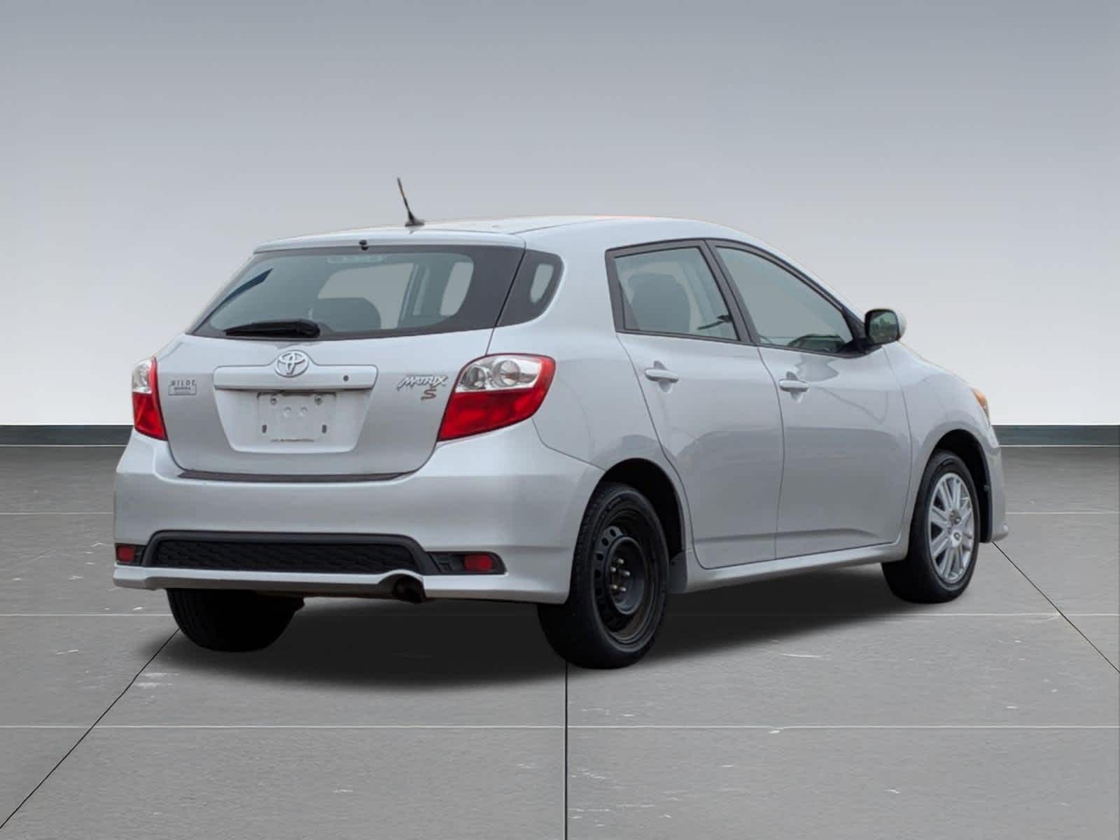 Thumbnail: 2013 Toyota Matrix - 5