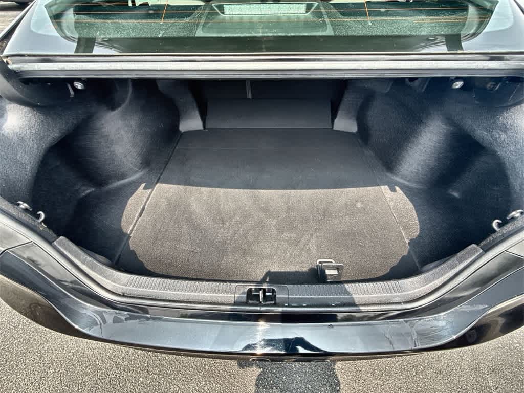 2019 Toyota Camry LE 31