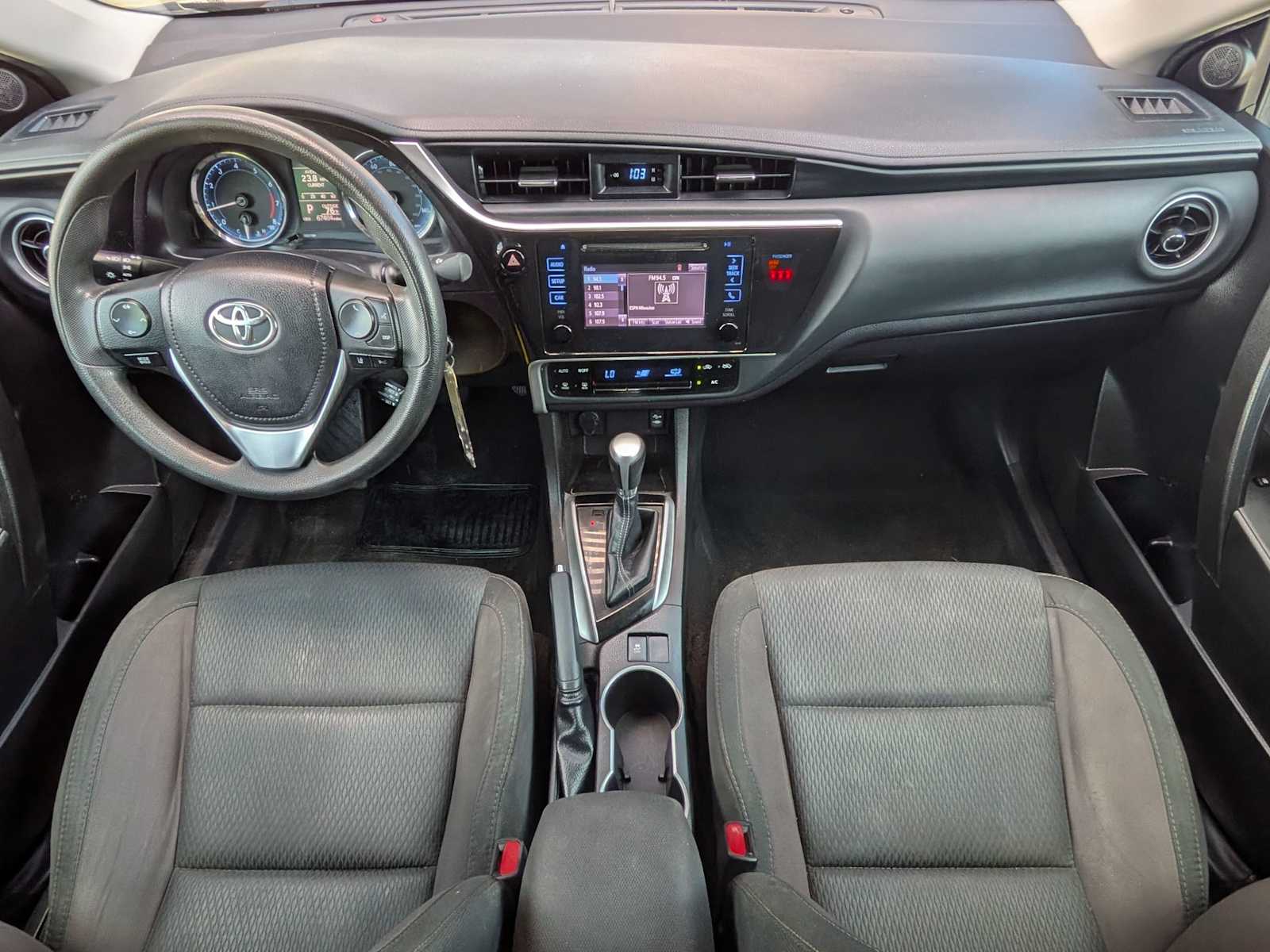 Thumbnail: 2018 Toyota Corolla - 19