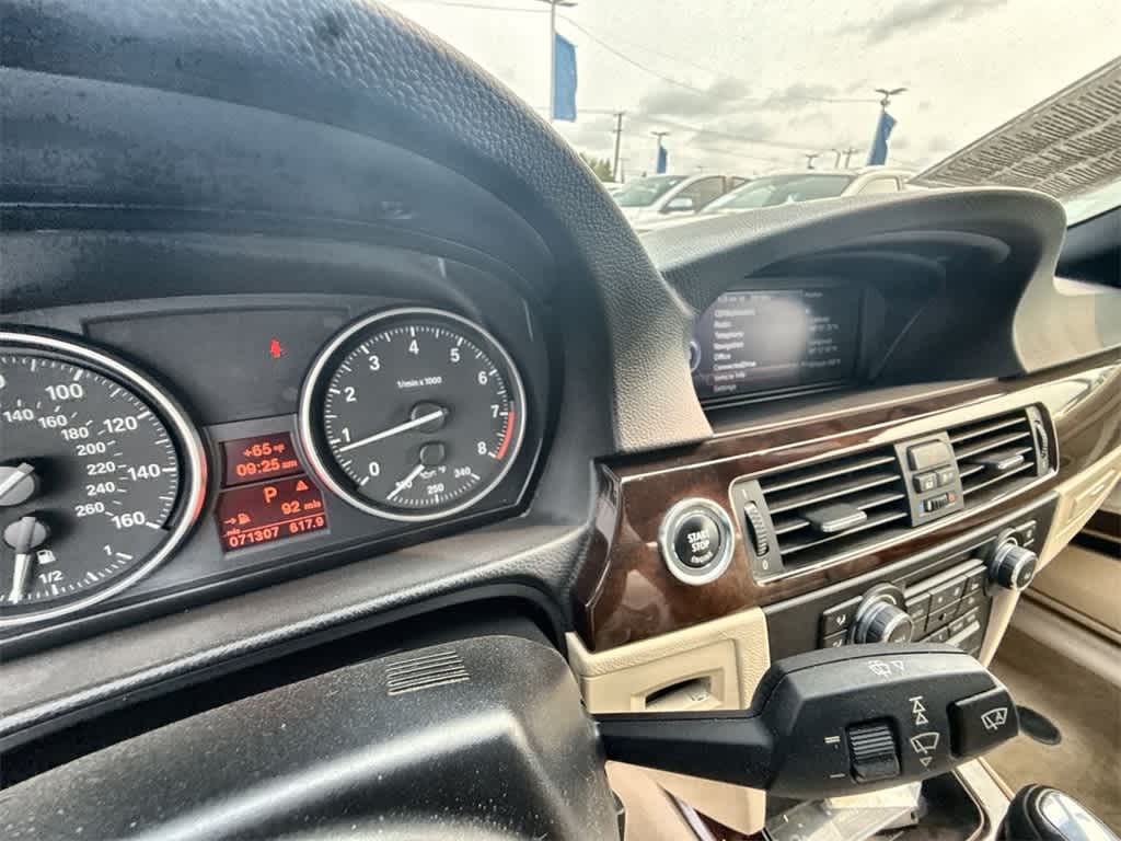 2012 BMW 3 Series 328i 25