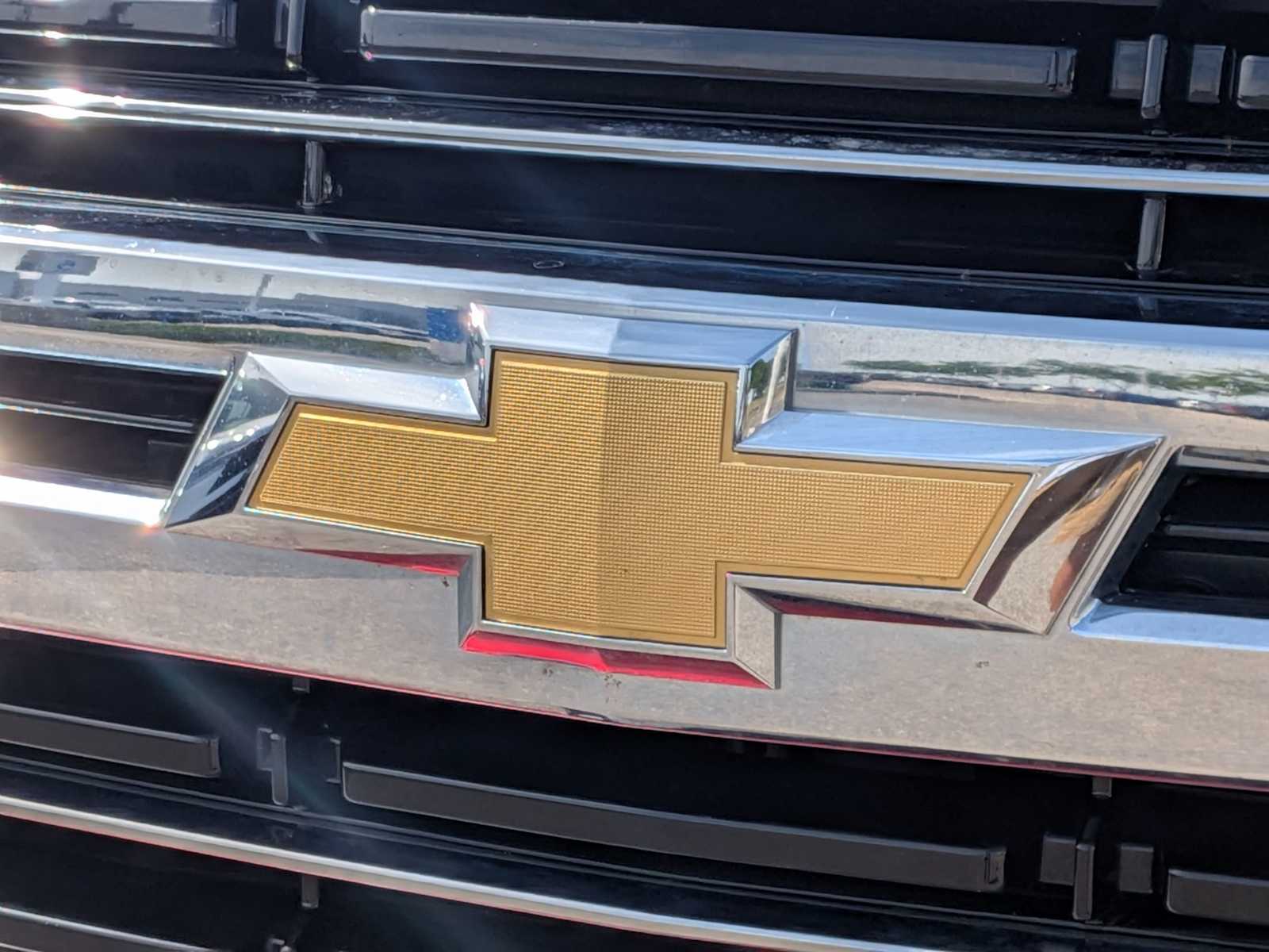Thumbnail: 2021 Chevrolet Suburban - 11