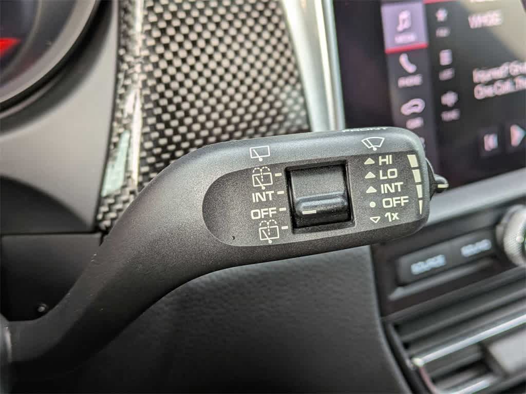 Thumbnail: 2021 Porsche Macan - 26