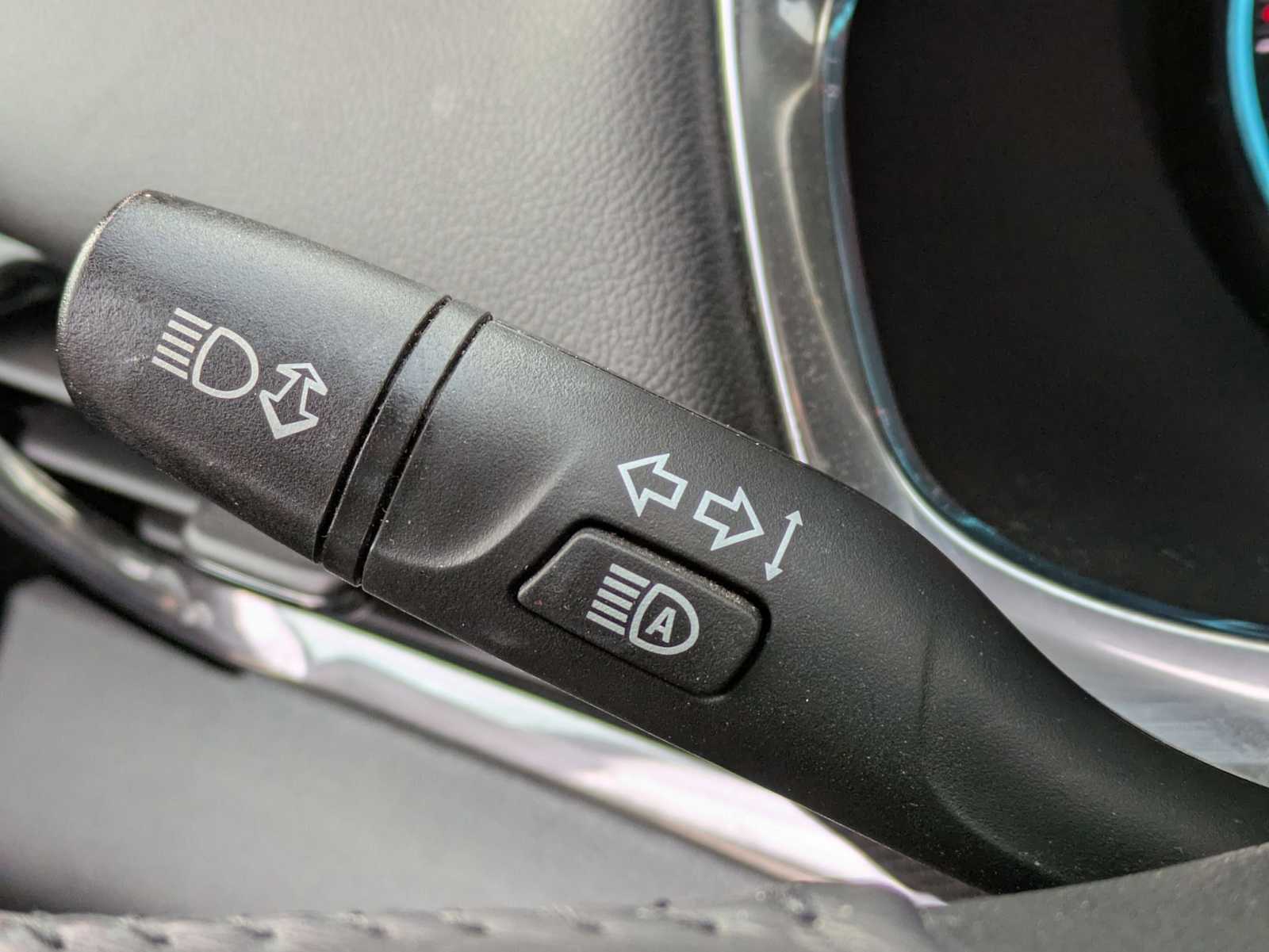 Thumbnail: 2022 Chevrolet Traverse - 26