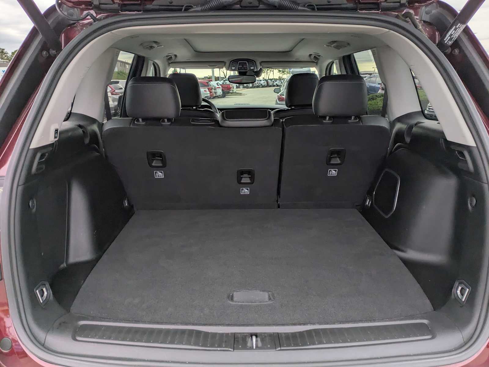 Thumbnail: 2024 Jeep Grand Cherokee - 35