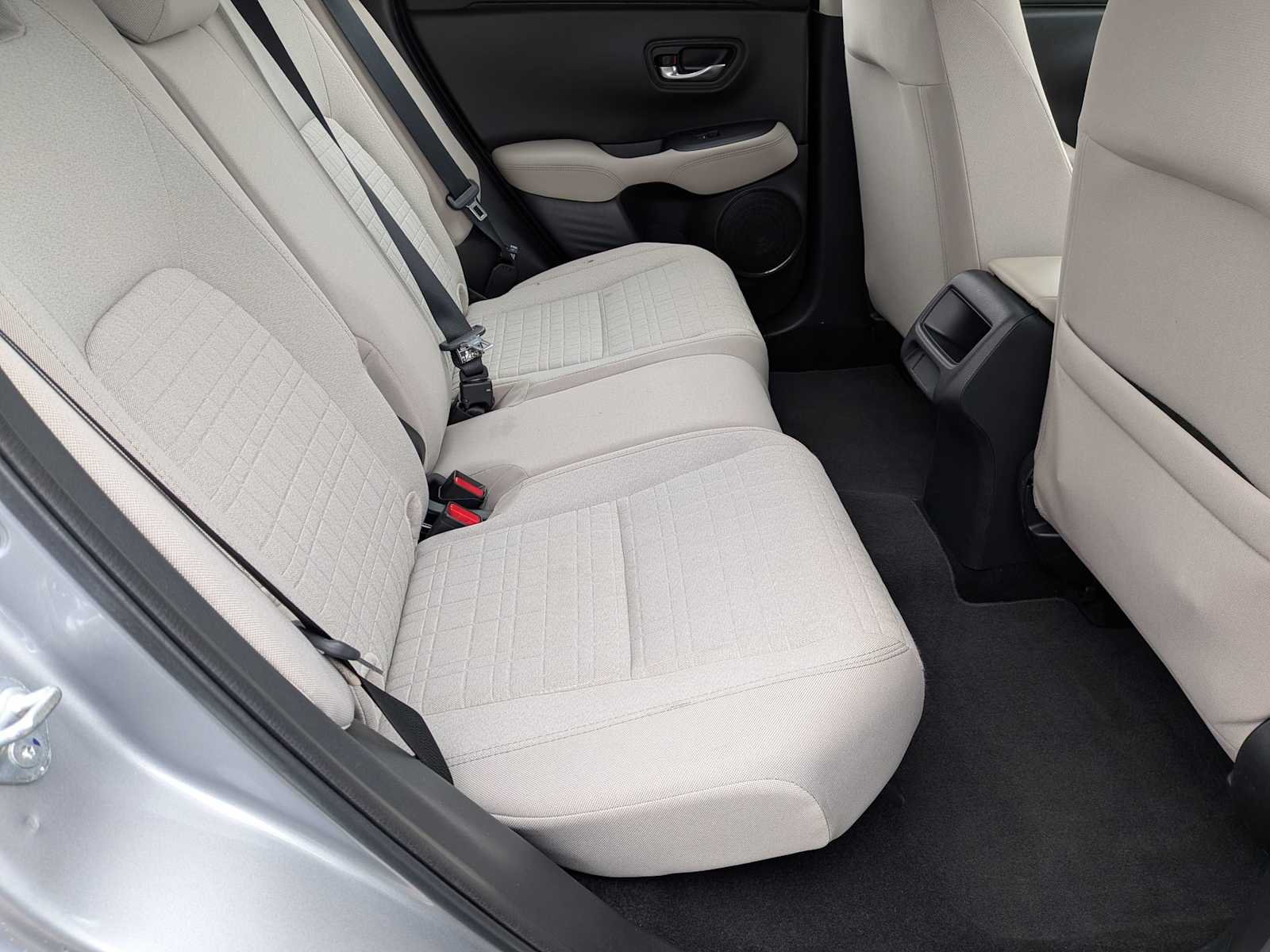 2025 Honda HR-V LX - Photo 18