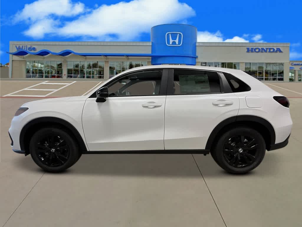 2026 Honda HR-V Sport photo 2