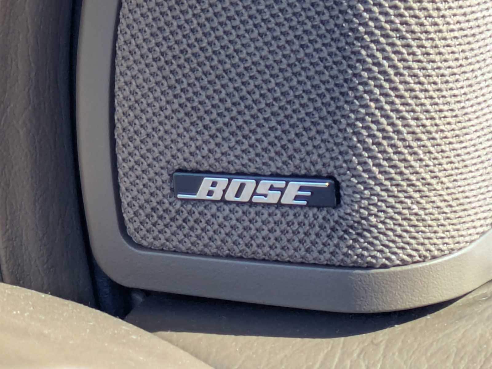 Thumbnail: 2004 Acura MDX - 28