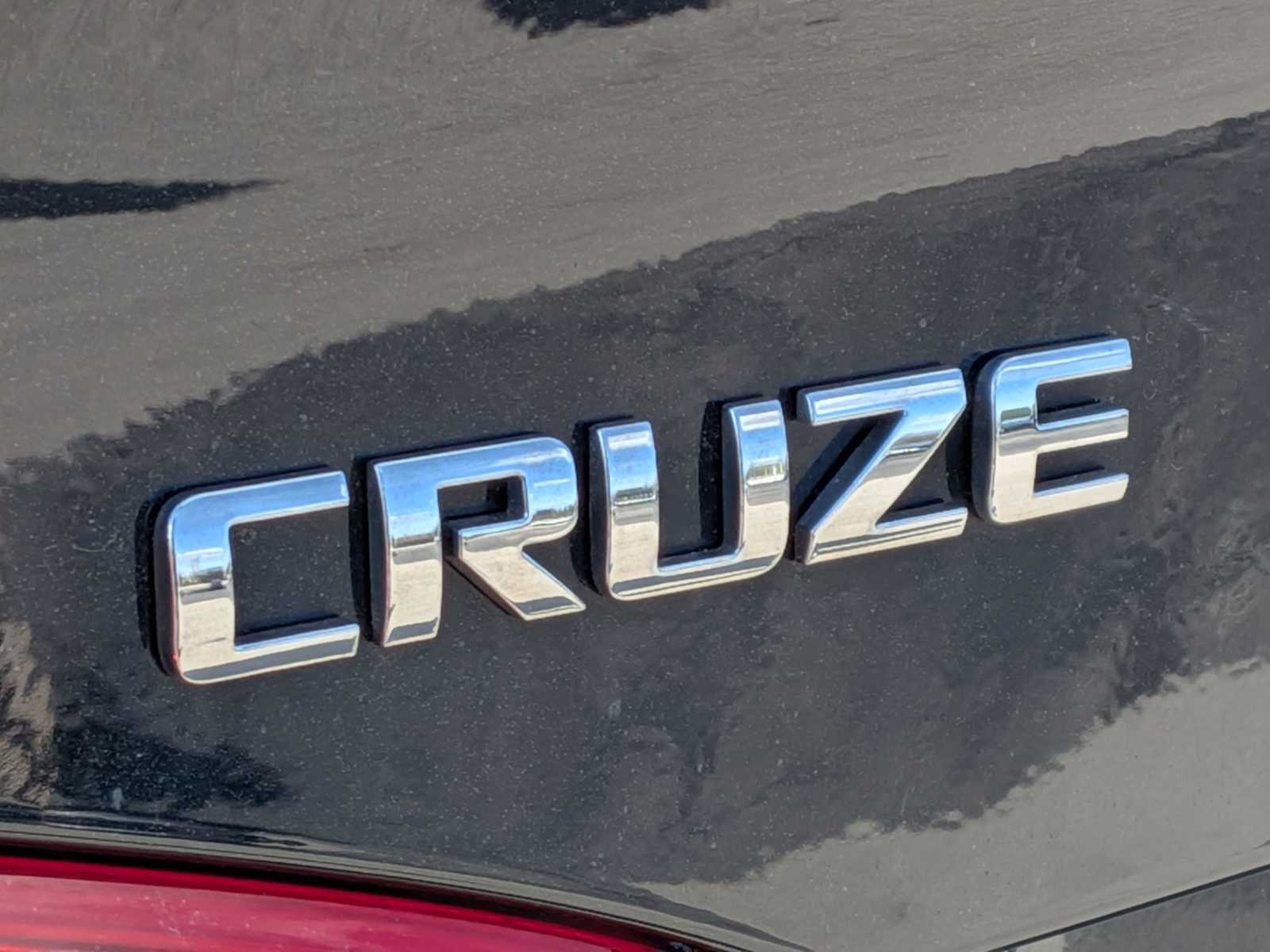 Thumbnail: 2017 Chevrolet Cruze - 11