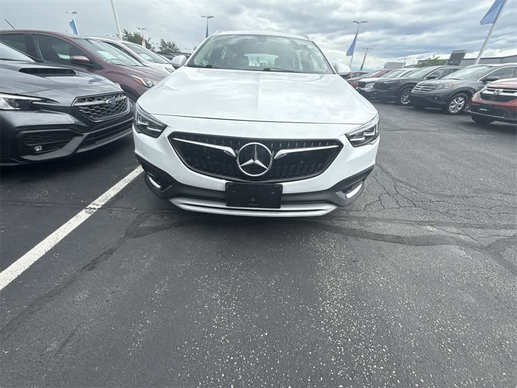 Thumbnail: 2019 Buick Regal - 10
