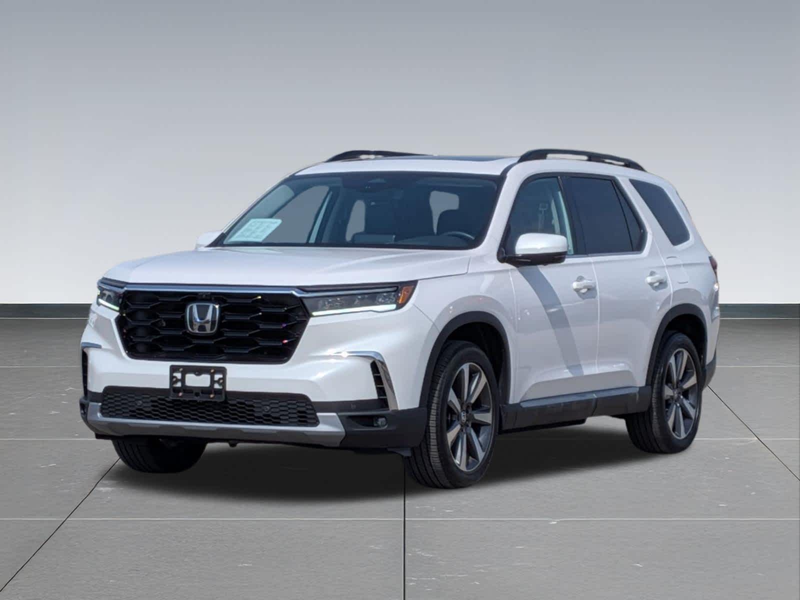 Thumbnail: 2023 Honda Pilot - 9