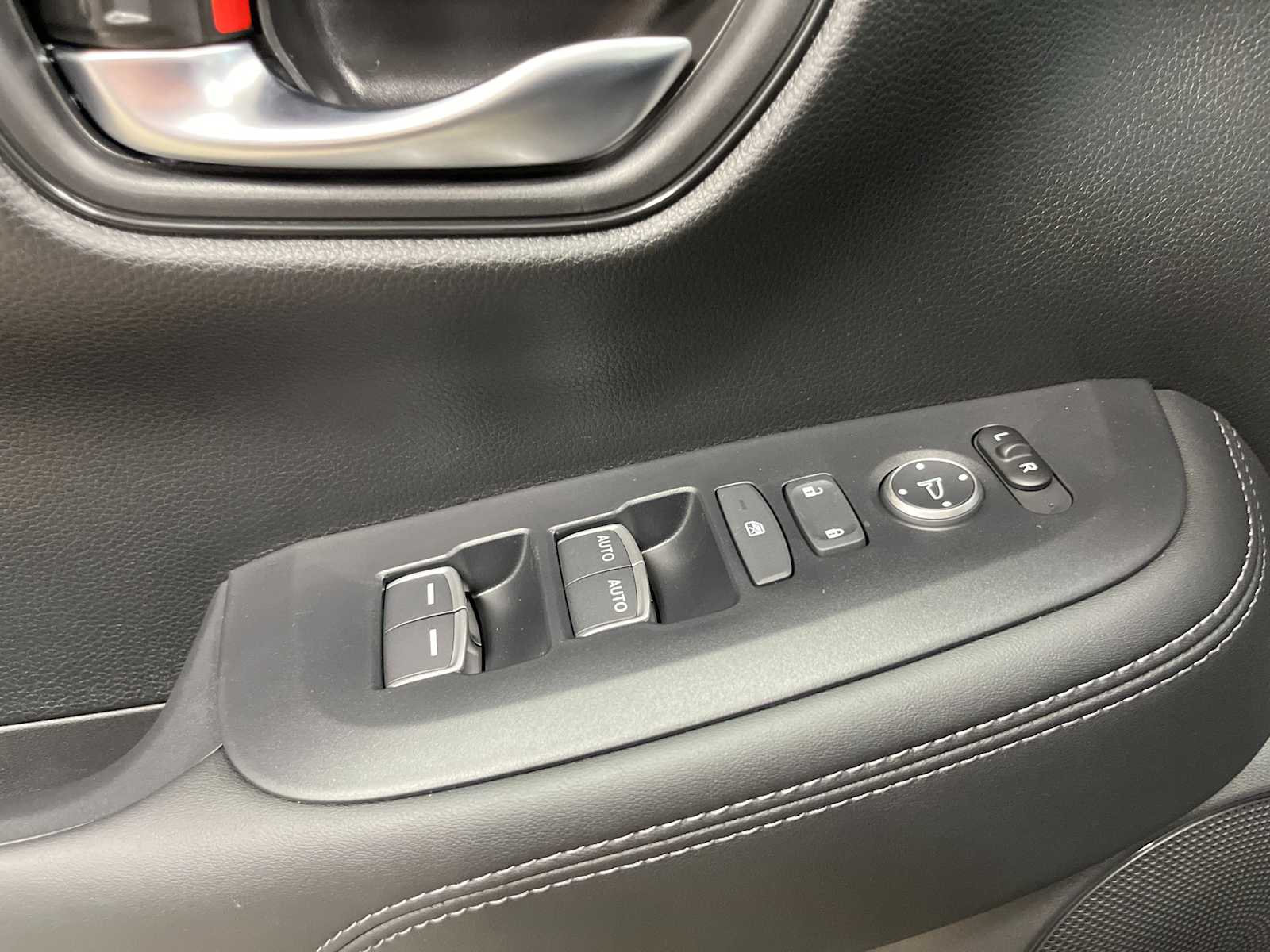 Thumbnail: 2026 Honda HR-V - 12