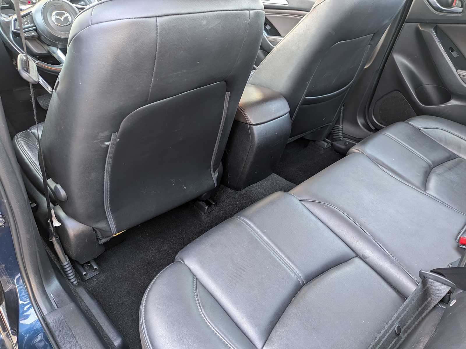 Thumbnail: 2018 Mazda Mazda3 - 15