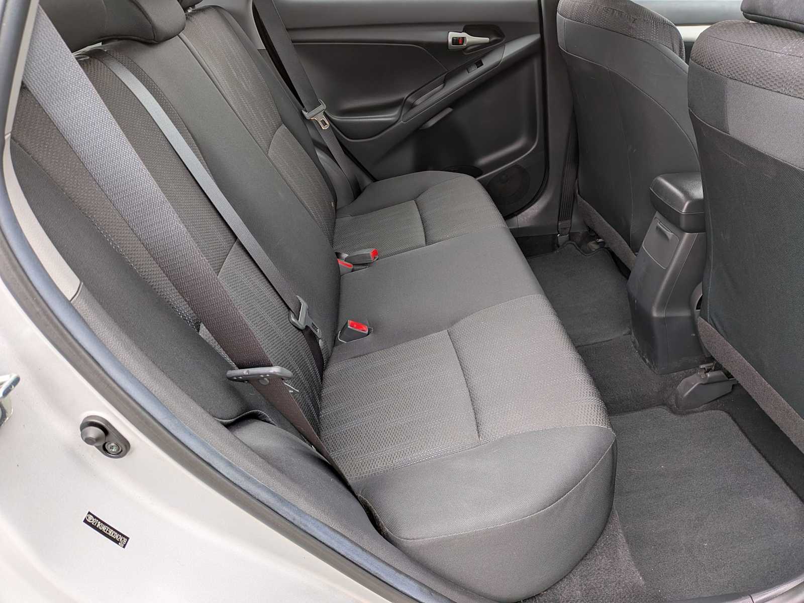 Thumbnail: 2013 Toyota Matrix - 17