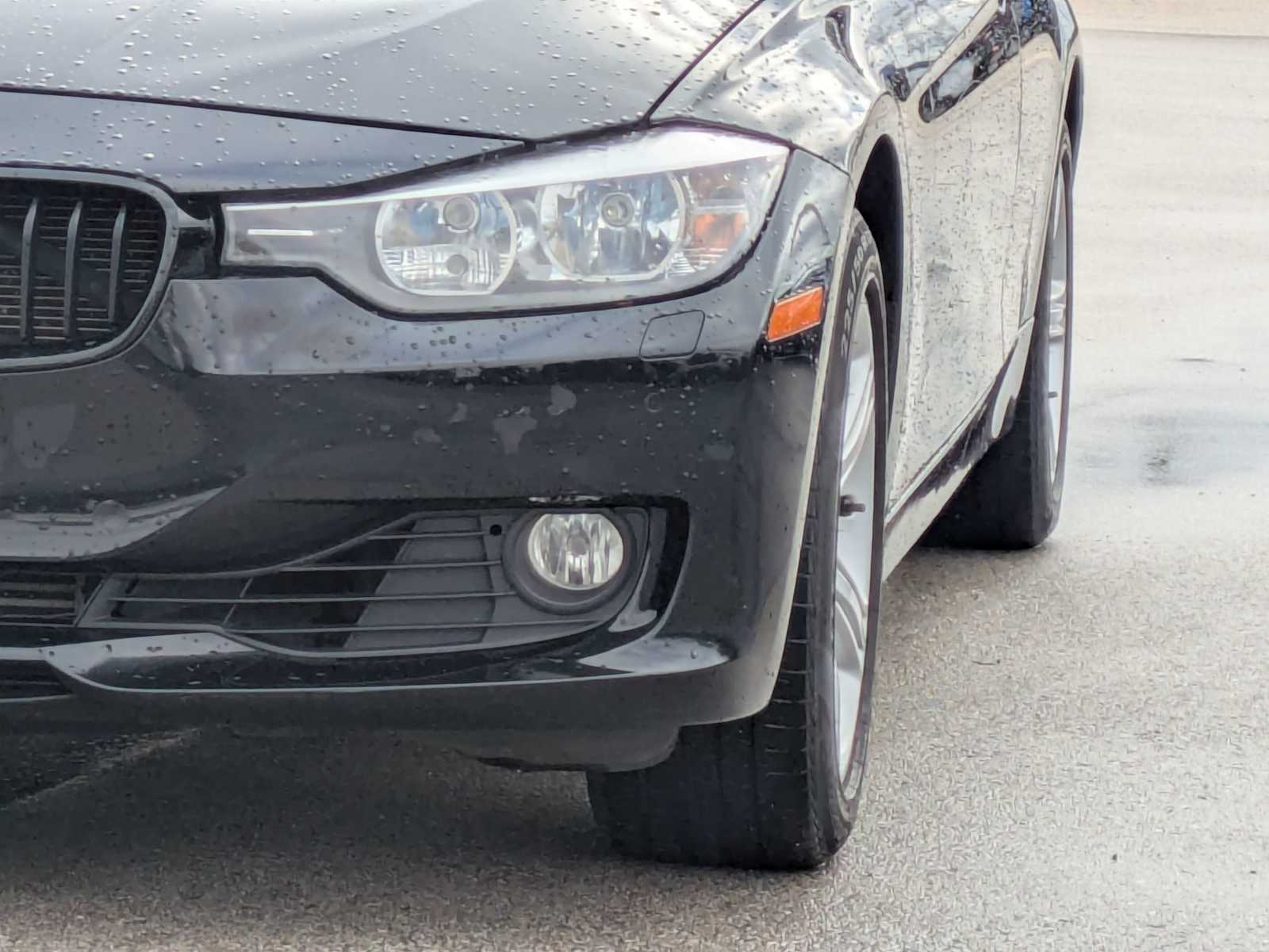 Thumbnail: 2014 BMW 3 Series - 10