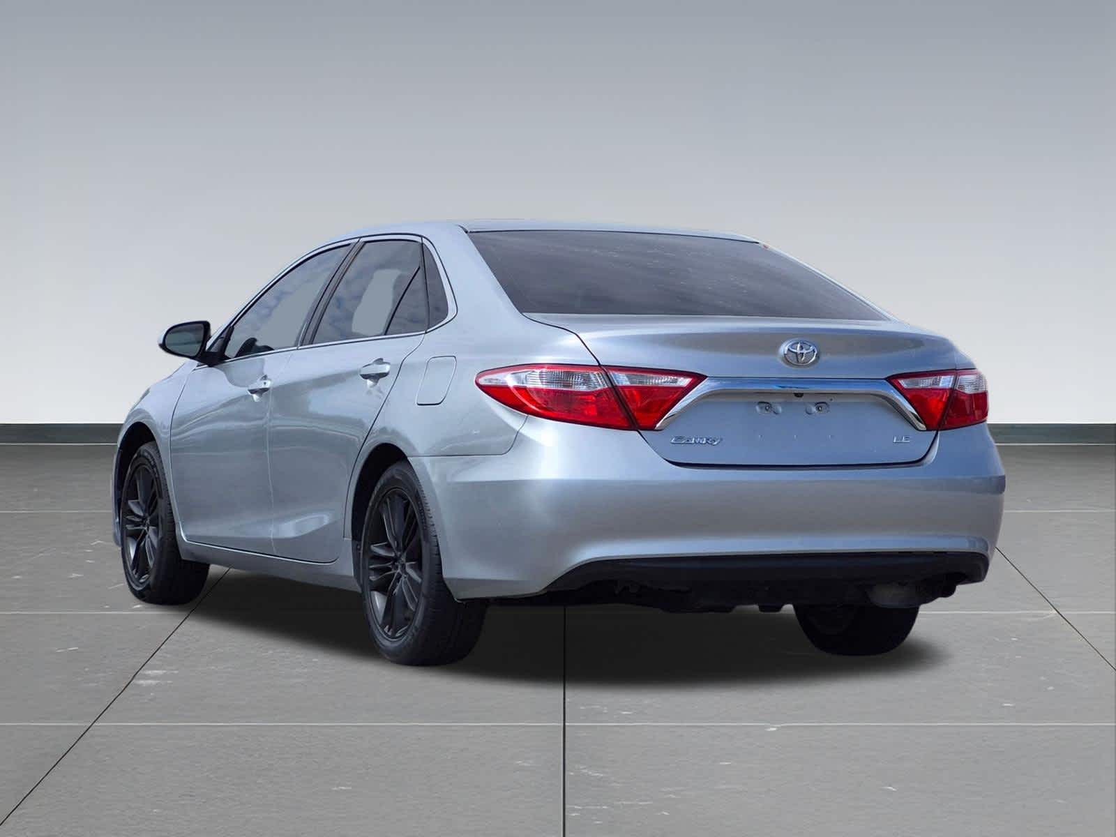 Thumbnail: 2017 Toyota Camry - 6