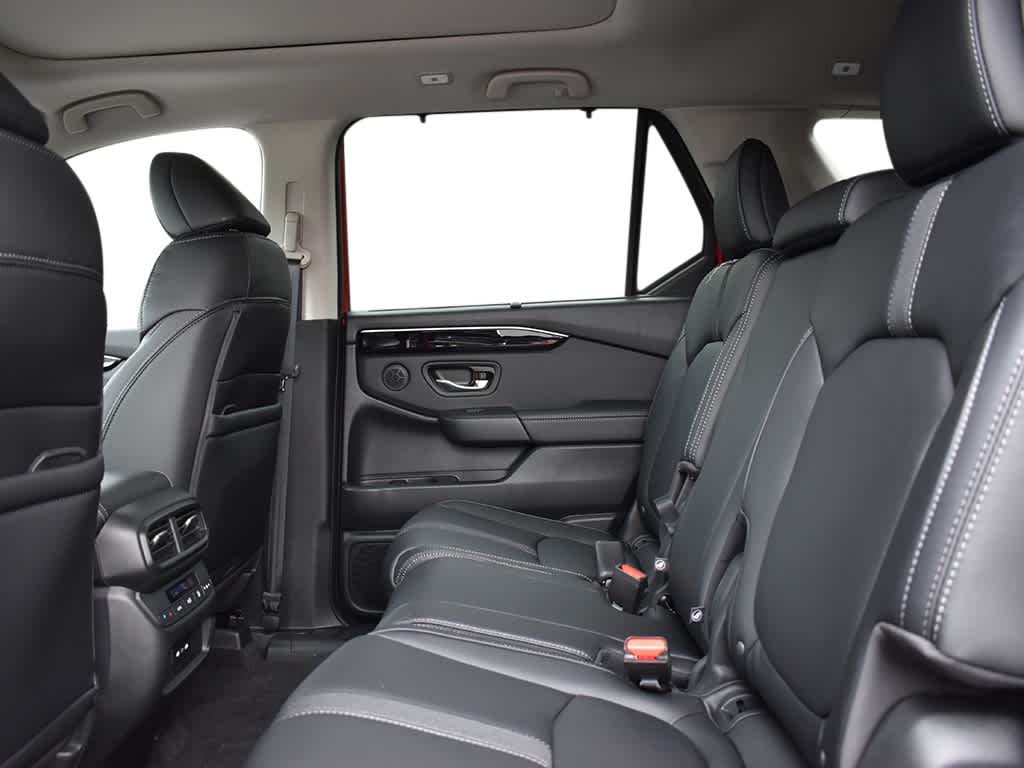 Thumbnail: 2025 Honda Pilot - 24
