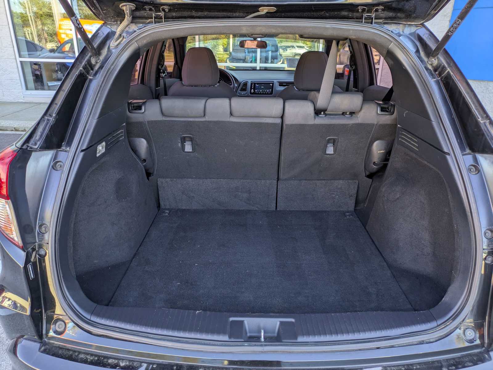 Thumbnail: 2019 Honda HR-V - 29