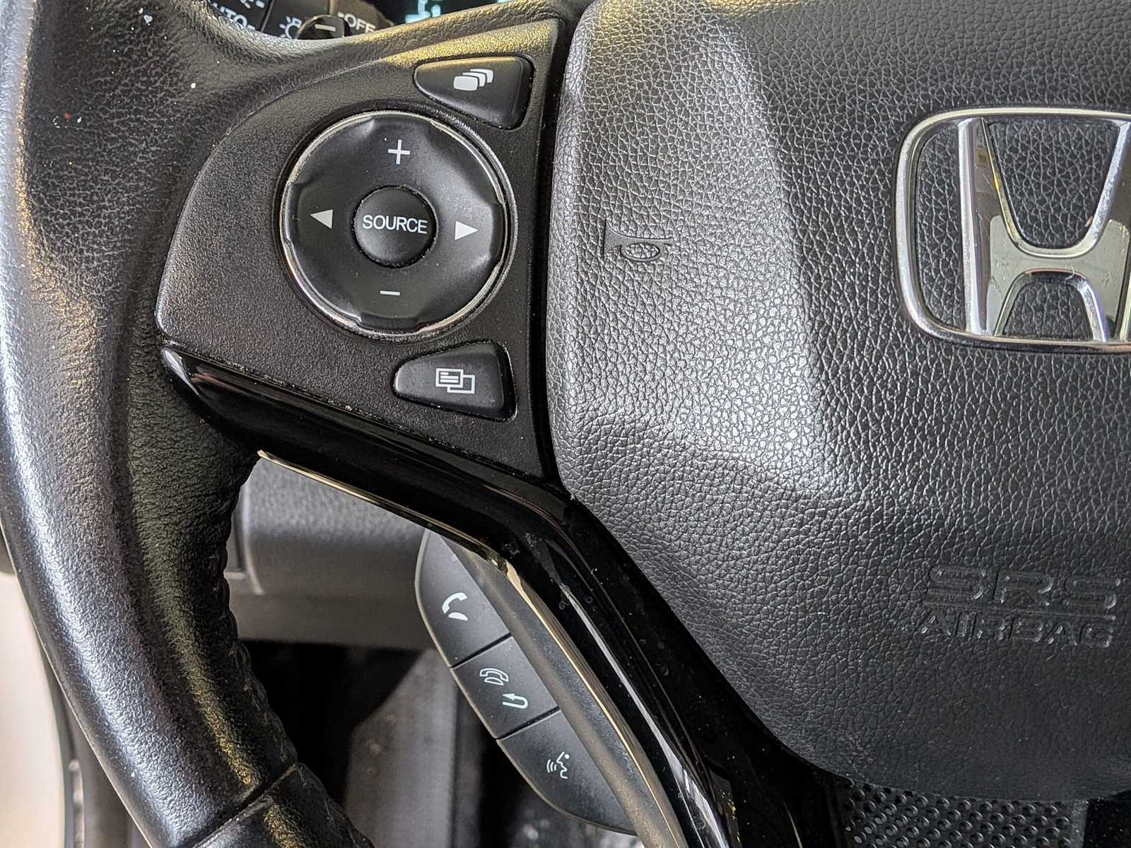 Thumbnail: 2019 Honda HR-V - 23