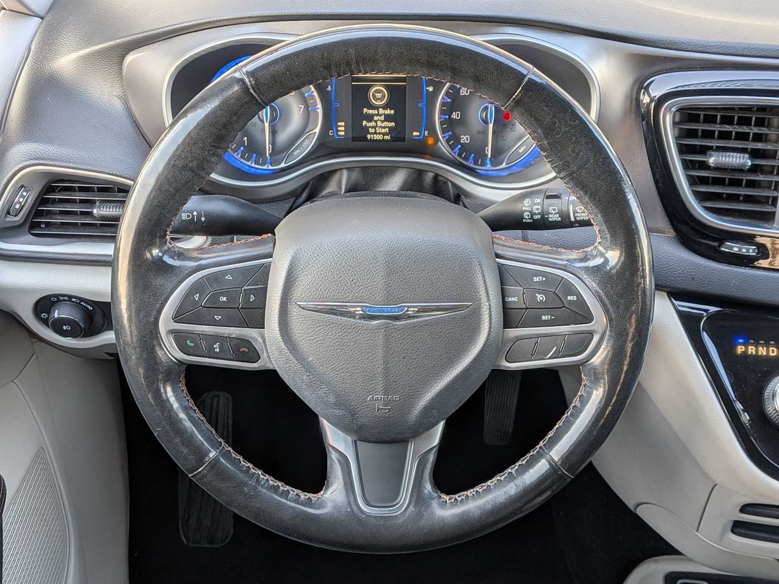 Thumbnail: 2020 Chrysler Pacifica - 21