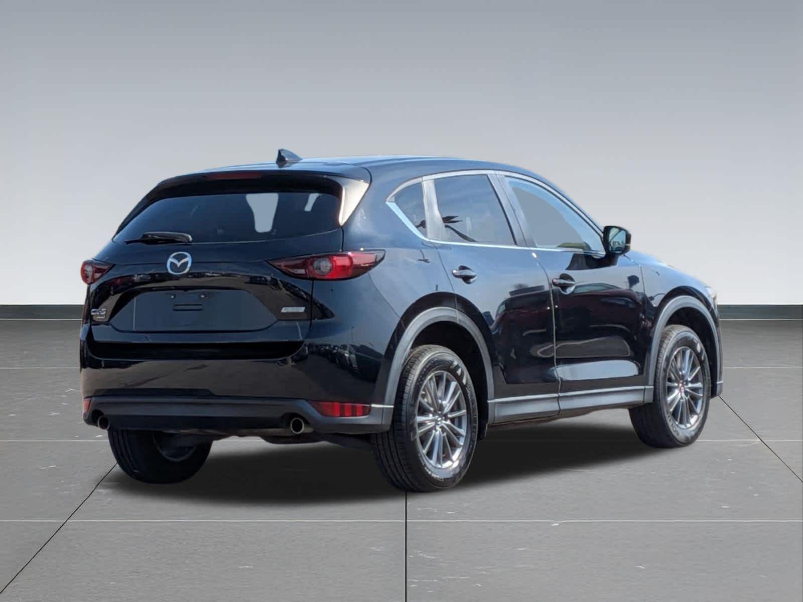 Thumbnail: 2017 Mazda CX-5 - 6