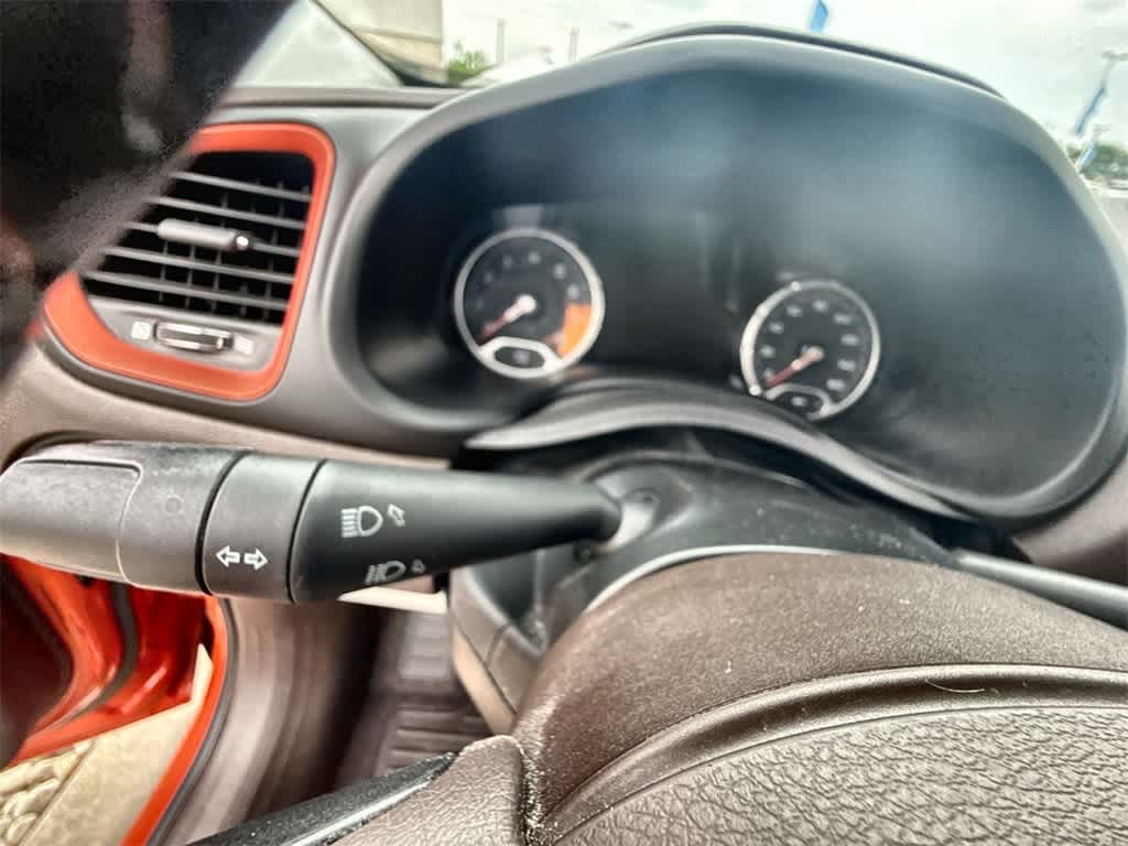 Thumbnail: 2017 Jeep Renegade - 25