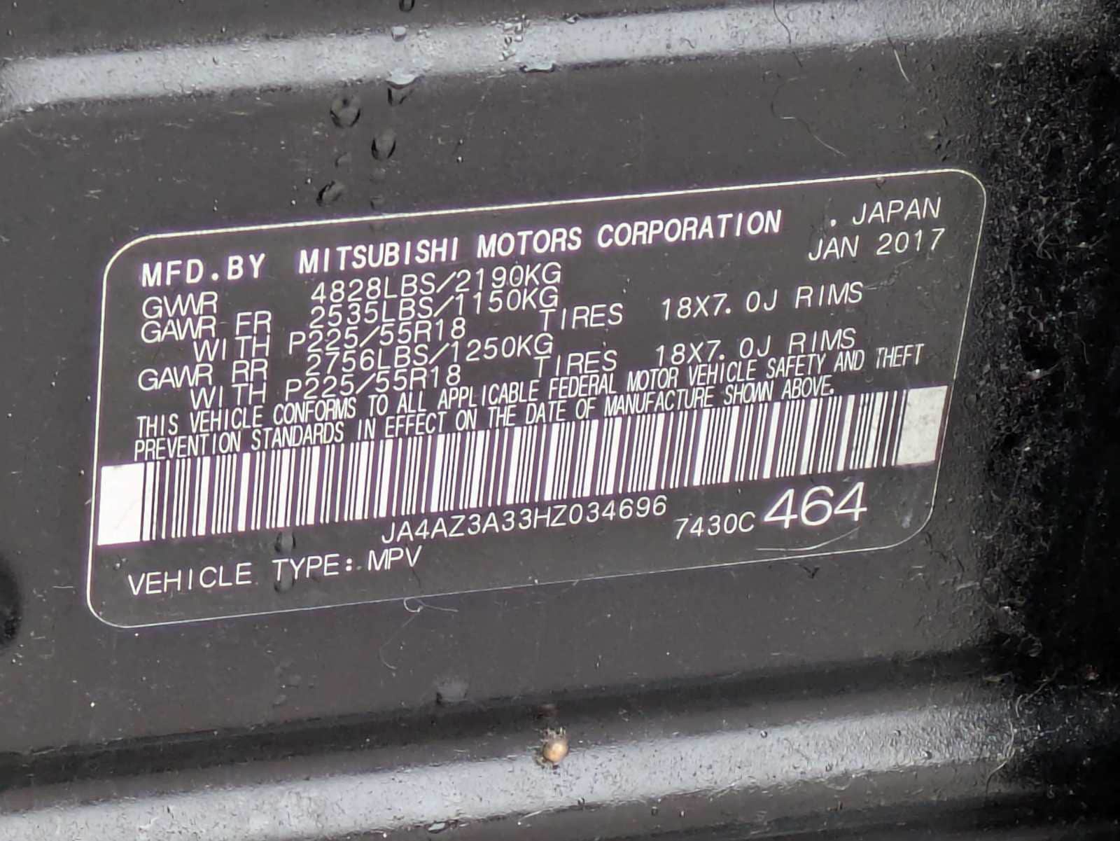 Thumbnail: 2017 Mitsubishi Outlander - 17