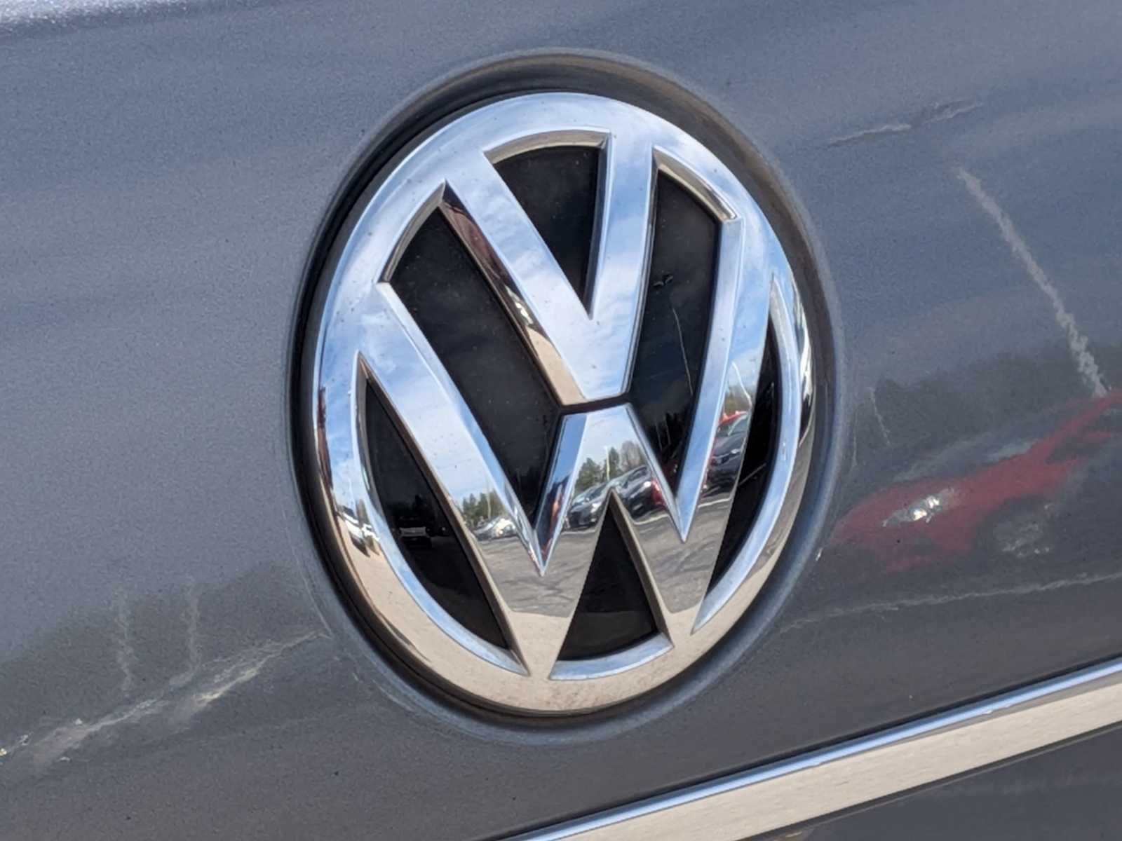 Thumbnail: 2016 Volkswagen Passat - 12