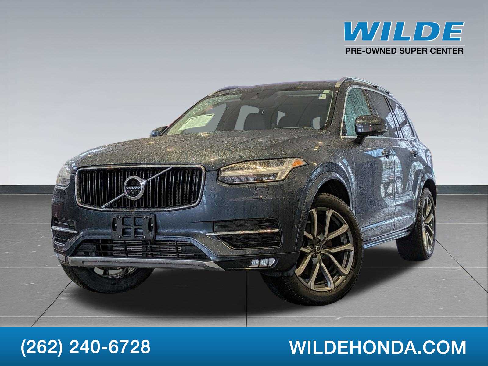 2019 Volvo XC90 T6 Momentum -
                  Waukesha, WI