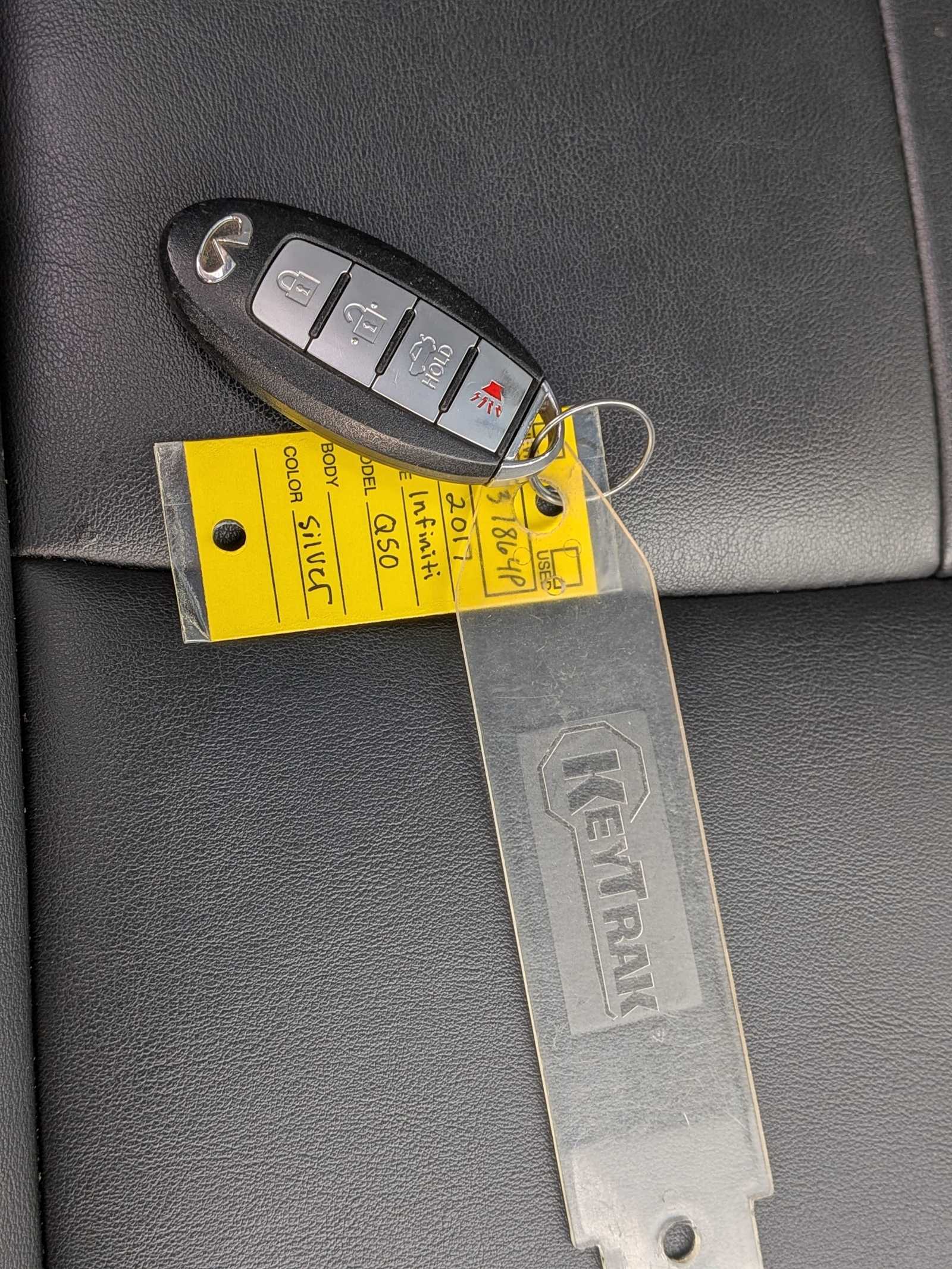 Thumbnail: 2017 INFINITI Q50 - 33