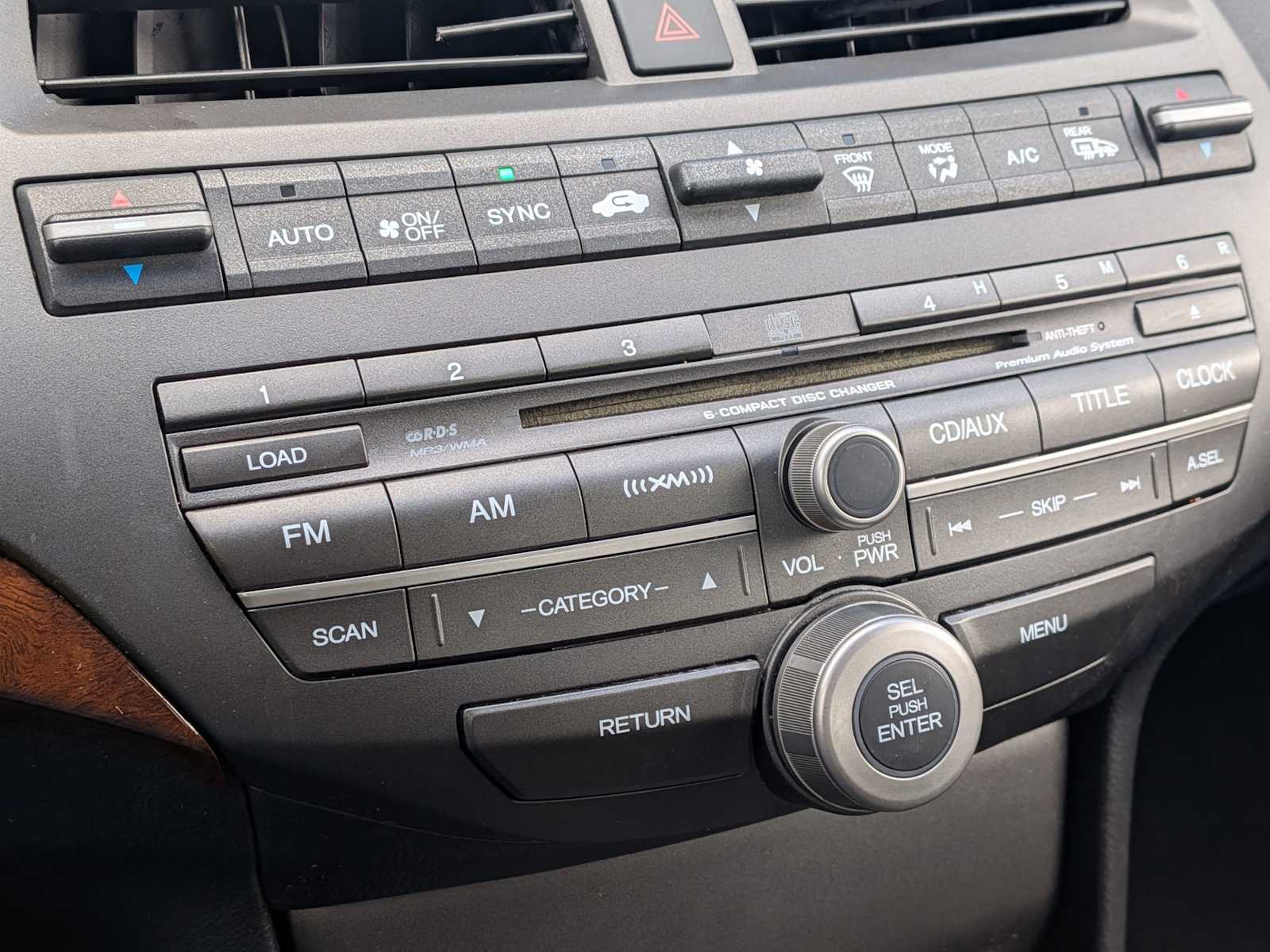 Thumbnail: 2012 Honda Accord - 26