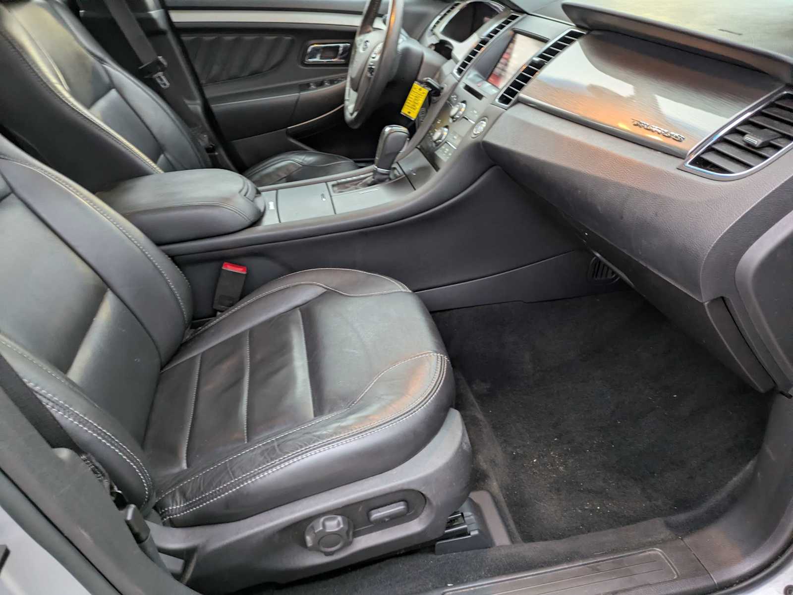 Thumbnail: 2013 Ford Taurus - 22