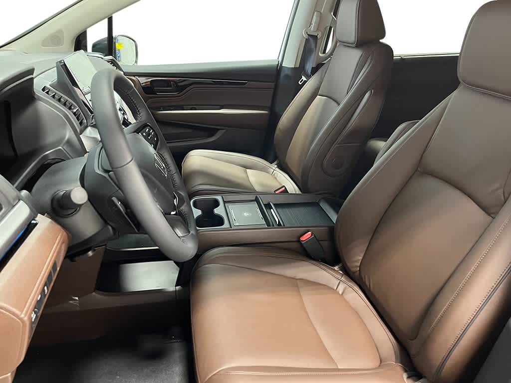 Thumbnail: 2026 Honda Odyssey - 15