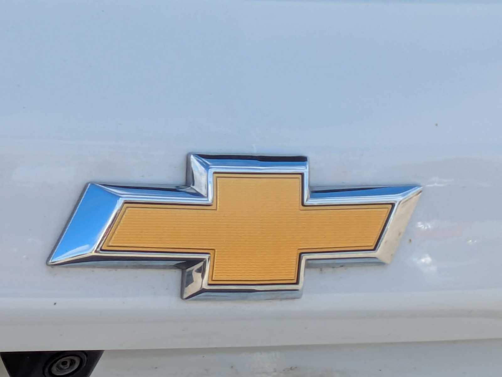 Thumbnail: 2019 Chevrolet Equinox - 11