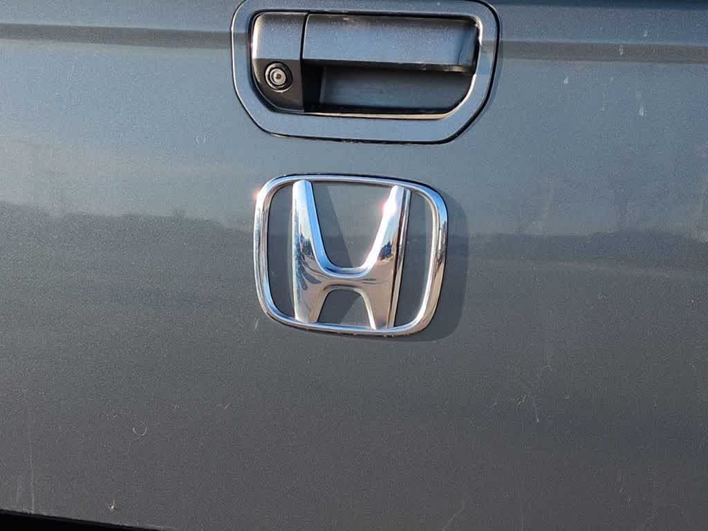 Thumbnail: 2018 Honda Ridgeline - 19