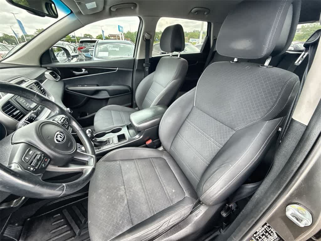 2016 Kia Sorento LX 15