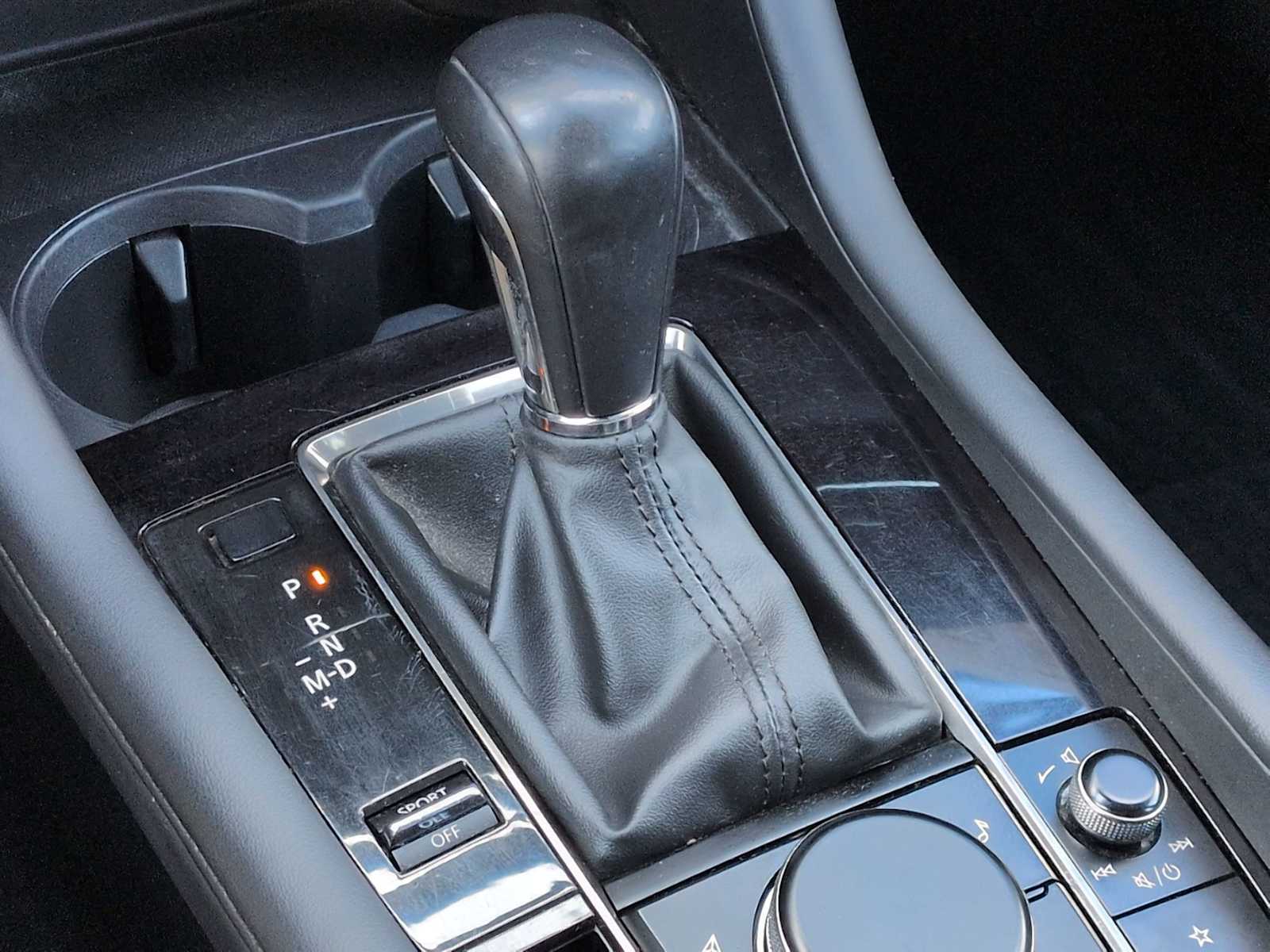 Thumbnail: 2020 Mazda Mazda3 - 28