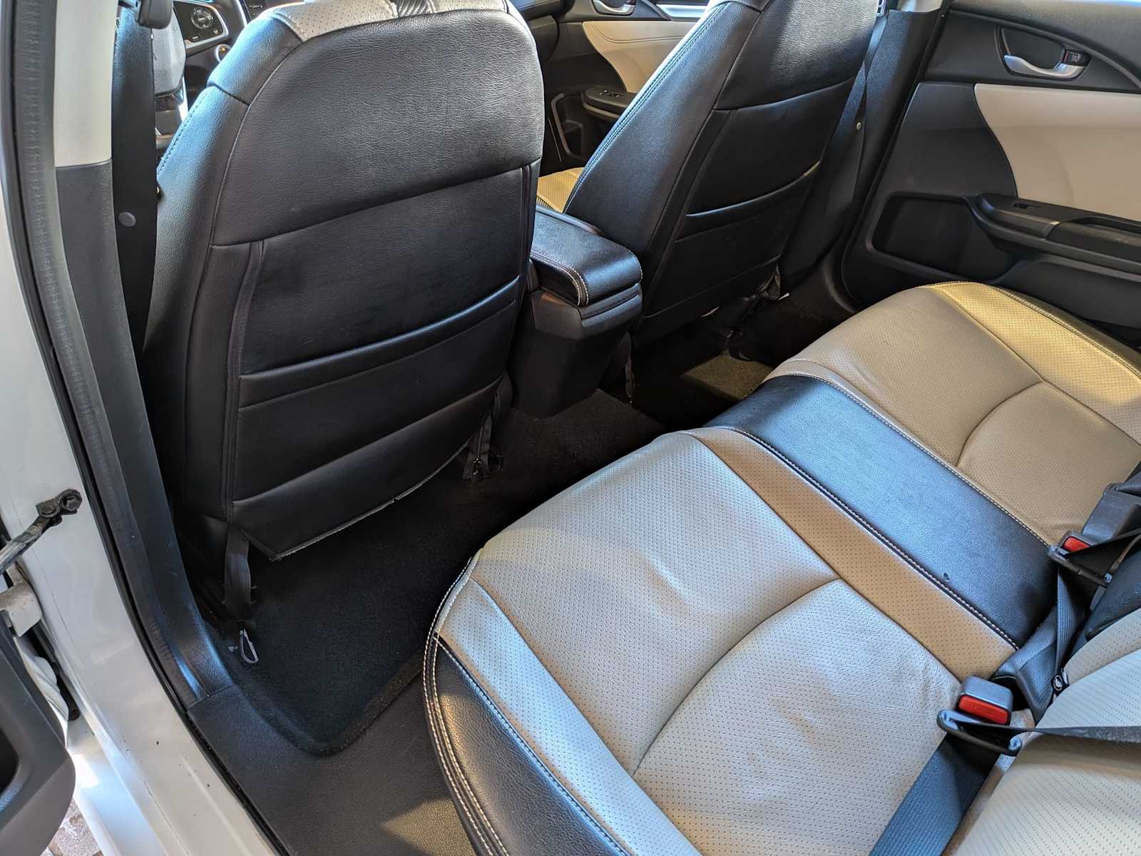 Thumbnail: 2019 Honda Civic - 17