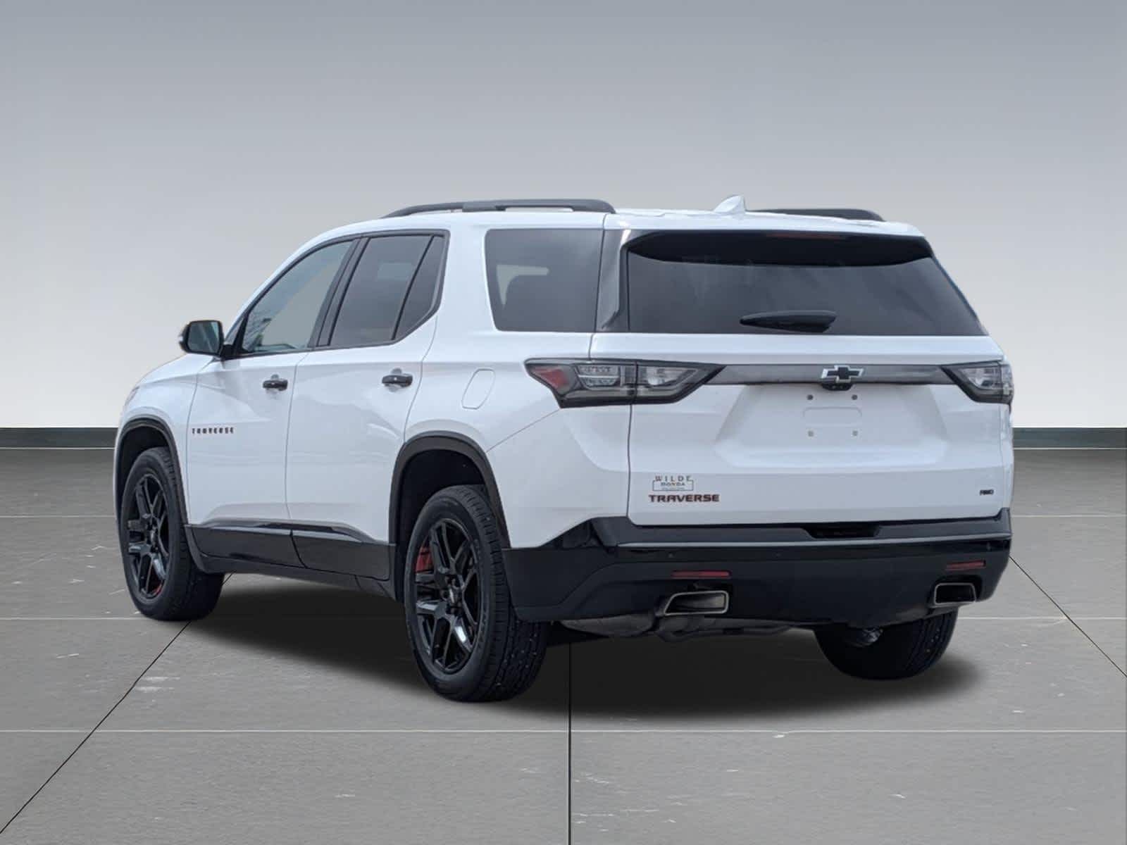 Thumbnail: 2020 Chevrolet Traverse - 4
