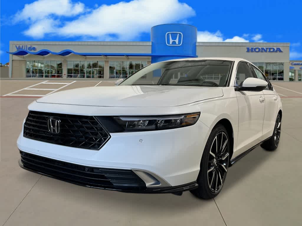 2026 Honda Accord Hybrid Touring's photo