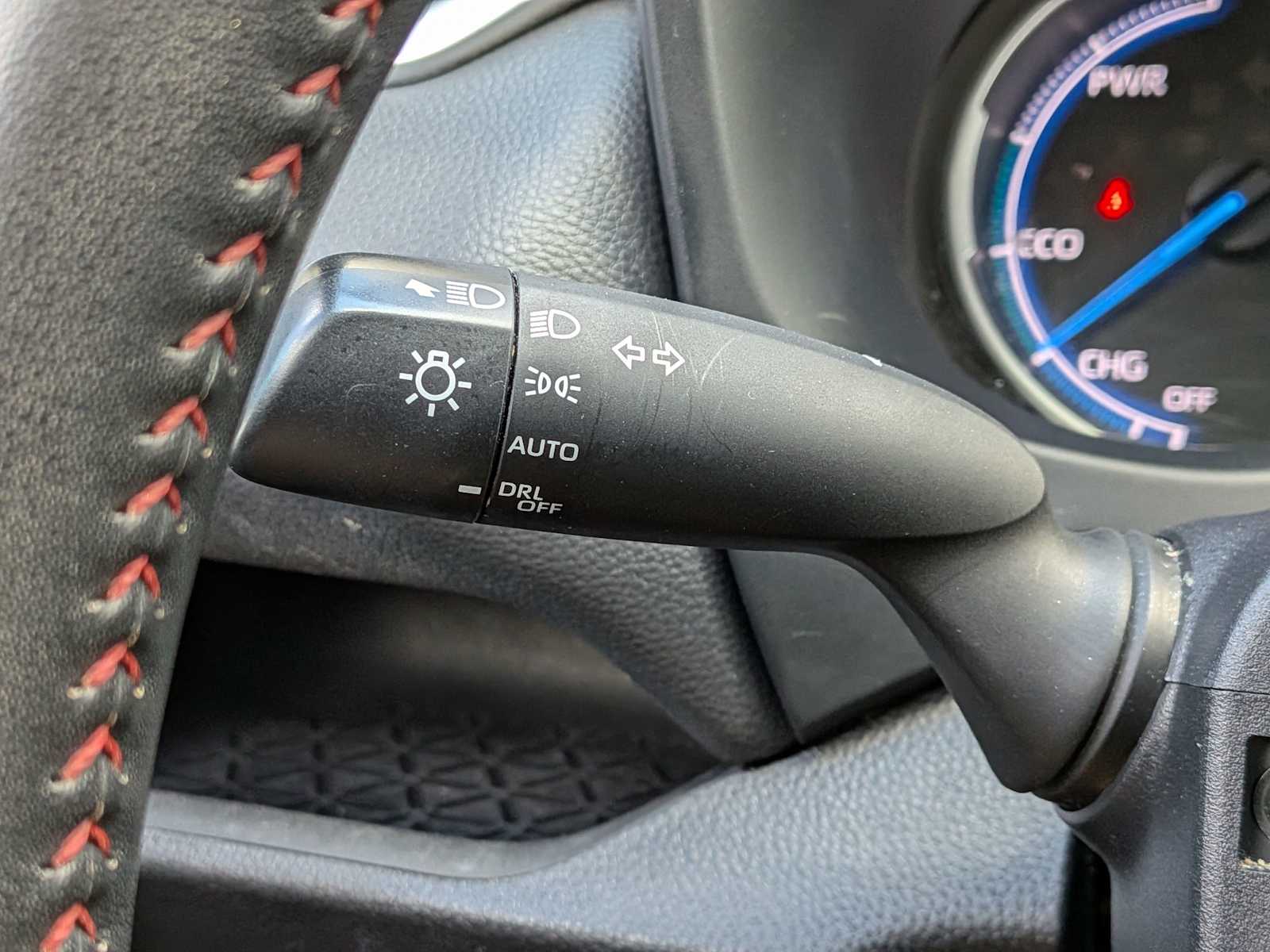 Thumbnail: 2022 Toyota RAV4 - 24