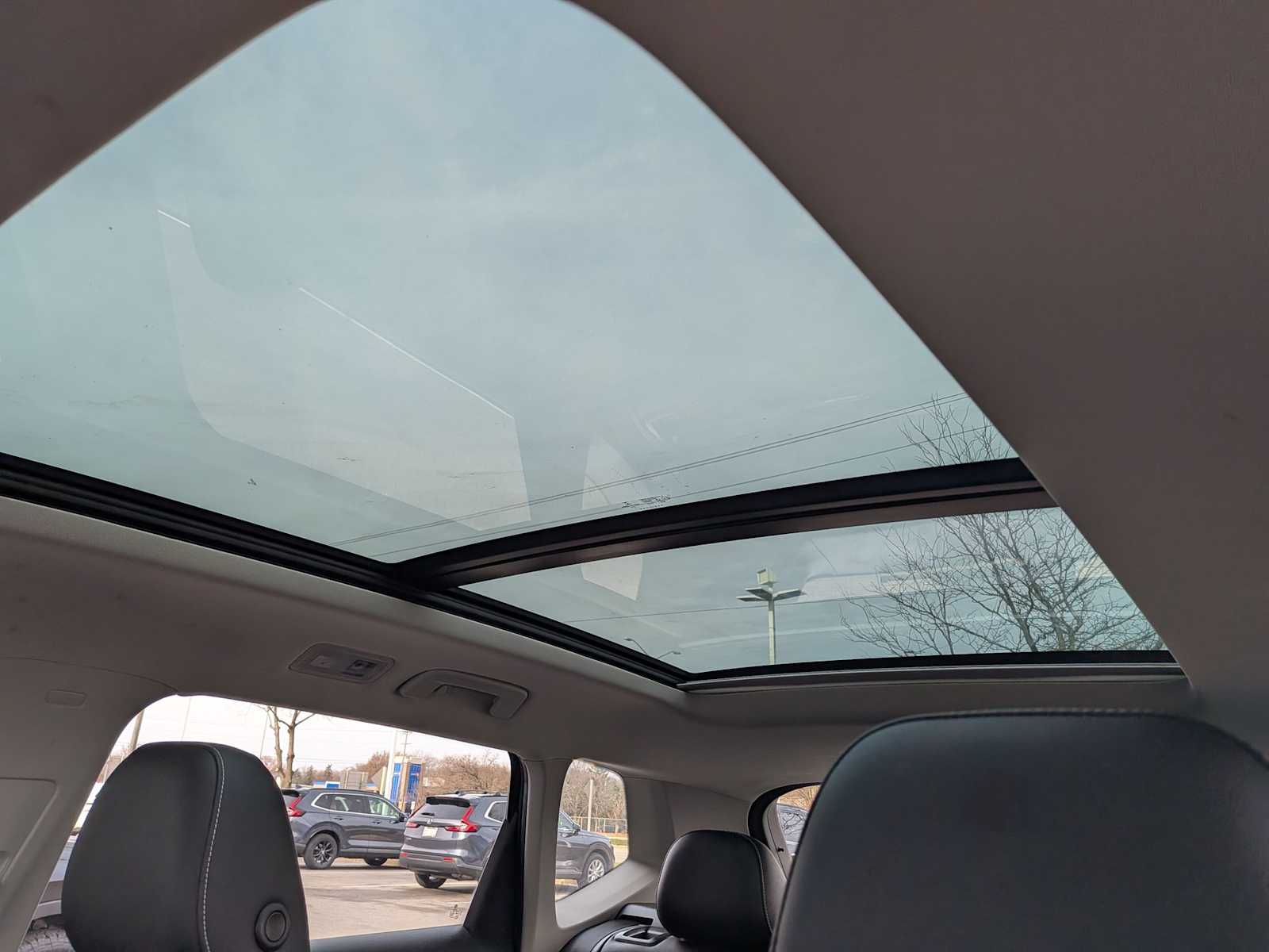 Thumbnail: 2022 Volkswagen Taos - 19